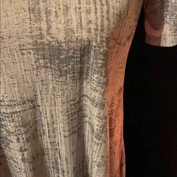 Silver Blouse - Picture 3 of 4